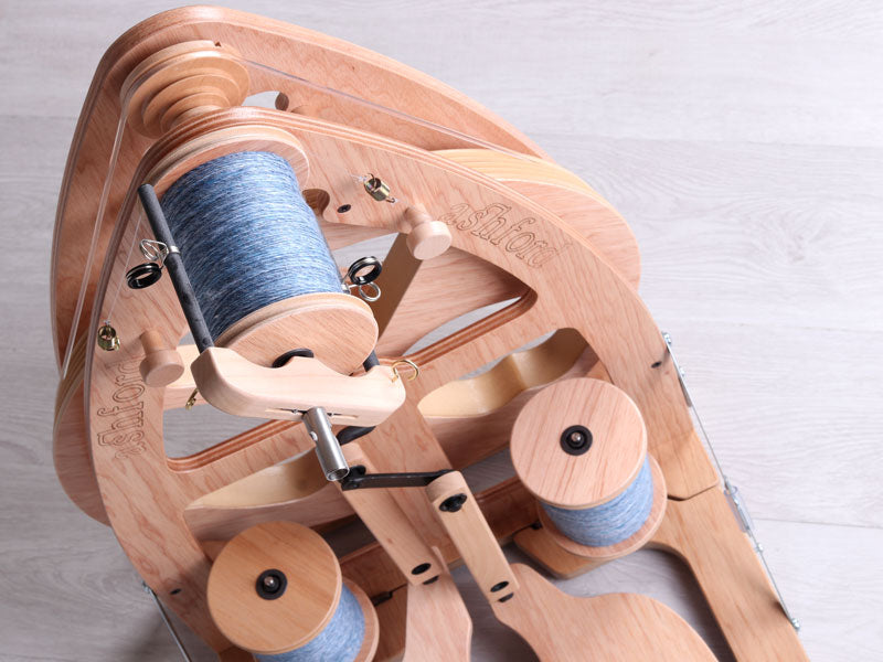 Rouets Ashford | Traditionnels, Compacts & Électriques - Tisse et File