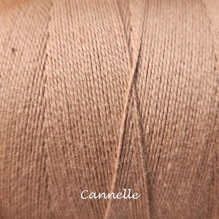 Bobine de fil de coton 8/2 Maurice Brassard cannelle – fil fin pour tissage à peigne envergeur, à cadres et inkle looms