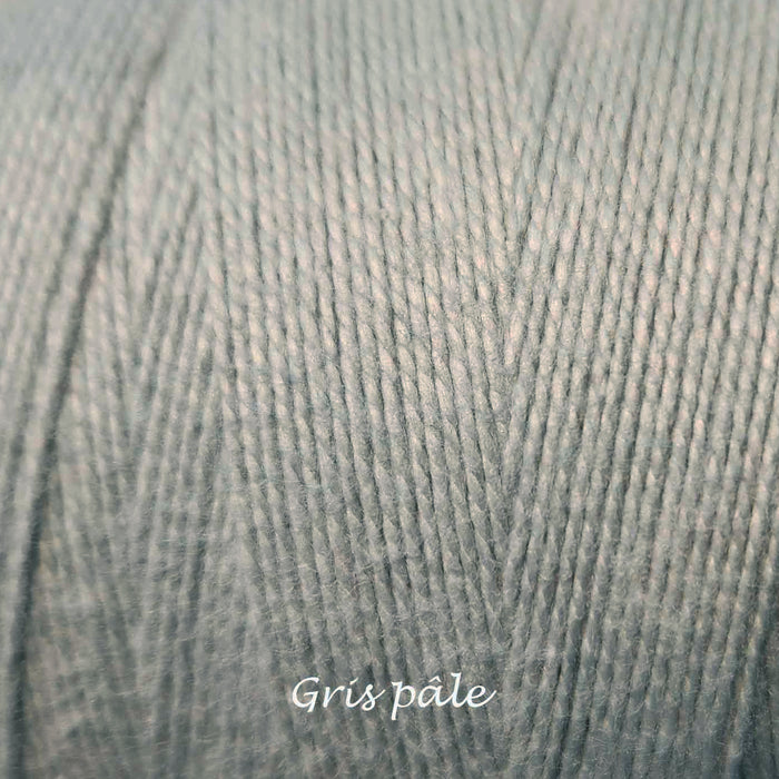 Bobine de fil de coton 8/2 Maurice Brassard gris pâle – fil fin pour tissage à peigne envergeur, à cadres et inkle looms